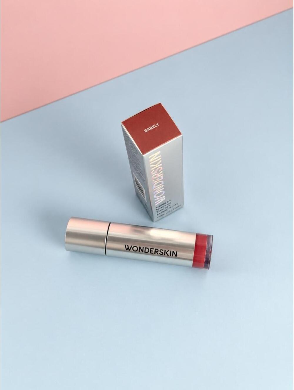 Wonderskin  Red and Pink Makeup